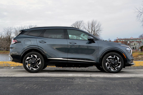 Kia Sportage PHEV 2023 : essai routier Image
