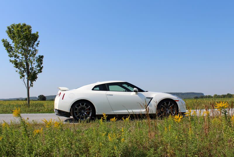 Editorial 2013 nissan gtr pb 008 1751