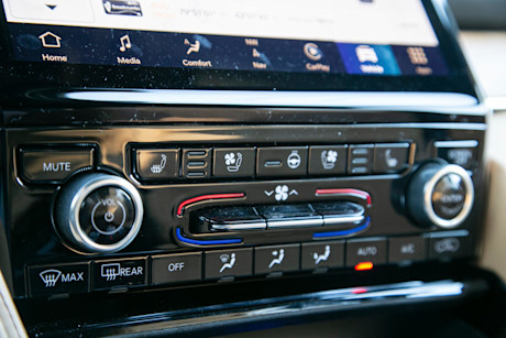 Editorial 2022 jeep grand cherokee summit reserve 22 jw