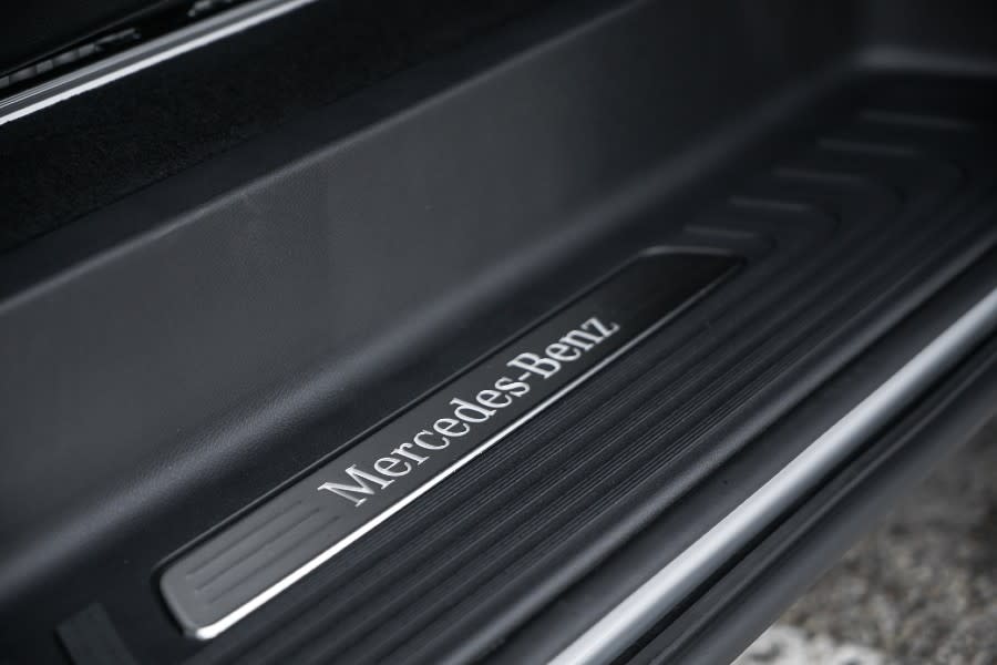 primera-prueba-mercedes-eqv.7131.jpg