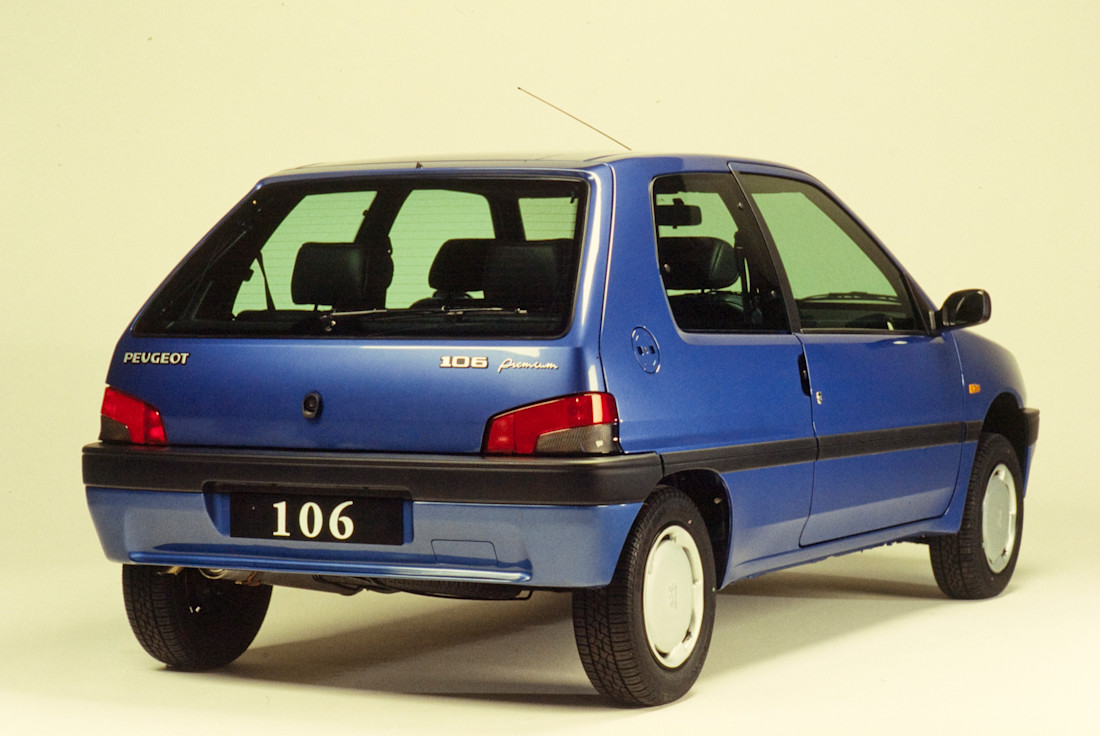 PEUGEOT 106 PREMIUM E NUOVA e-208 GT - ANCHE LE PICCOLE TAGLIE POSSONO ESSERE VERE AMMIRAGLIE (1)