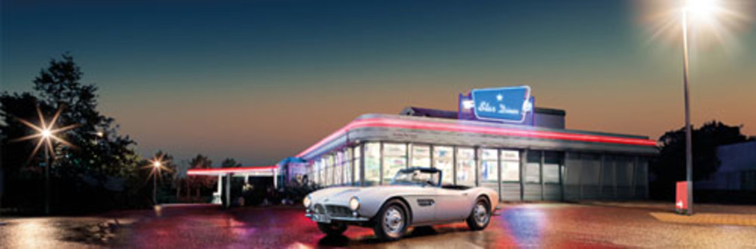 Reportage: La 507 d'Elvis Presley restaurée par BMW – La BMW du King est vivante!
