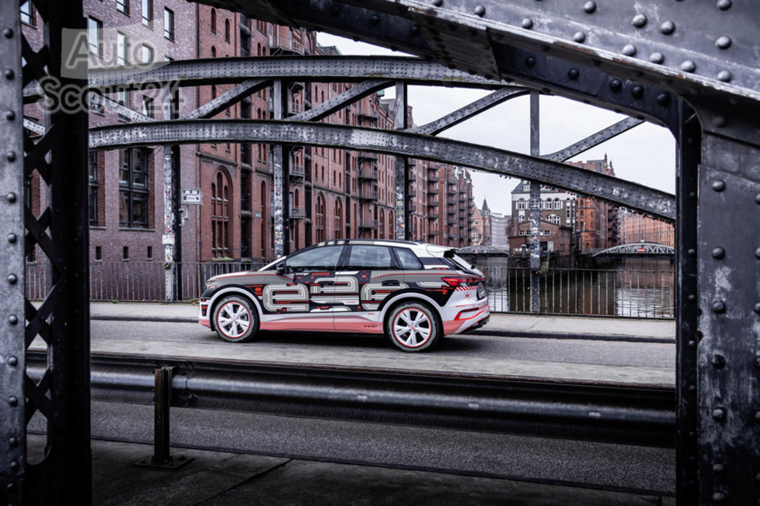 2022-audi-q4-e-tron-102.jpg