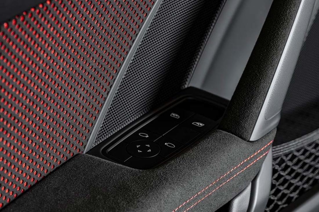 911 GT3 RS 2022 interior (2).jpg