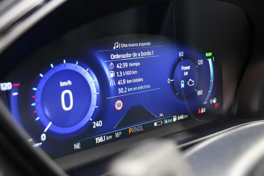 prueba-ford-kuga-phev-2020 (1).JPG