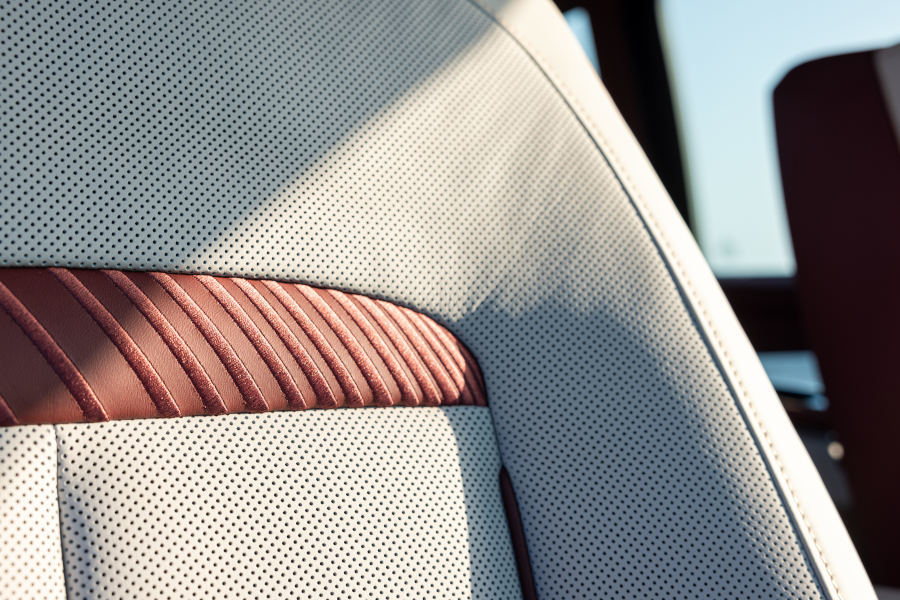 rolls-royce-cillinan-the-pearl (1).jpg
