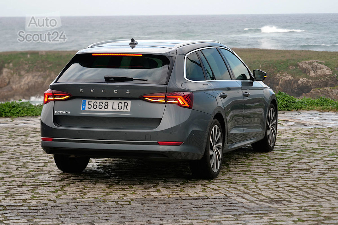 Prueba nuevo Skoda Octavia Combi 2.0 TDi 2020 Ruben Fidalgo (26).jpg