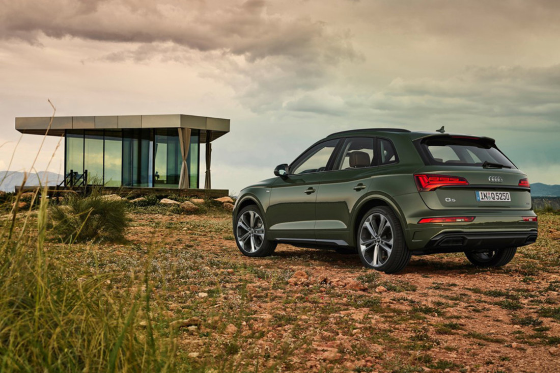 Audi-Q5-2021-1280-0c.jpg