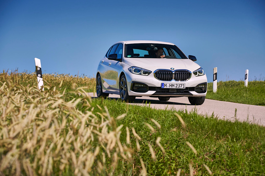 P90358888_highRes_the-all-new-bmw-1-se.jpg