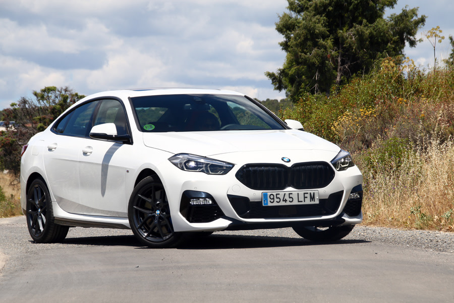 BMW 218i gran coupe (19).JPG