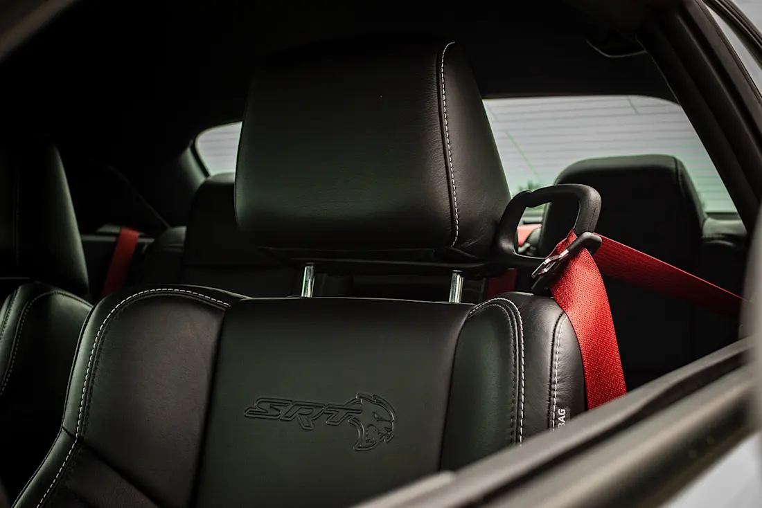 Dodge-SRT-Hellcat-Seat Dodge-SRT-Hellcat-Seat
