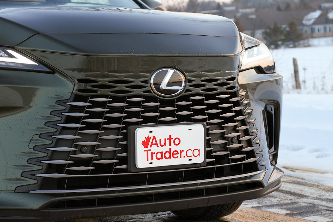 2026 Lexus RX 450h+ - TD - CT - 260302 - 9.jpg