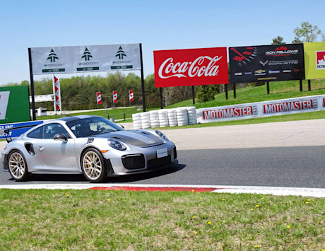 Editorial 2018 porsche 911 gt2 rs 09 jb