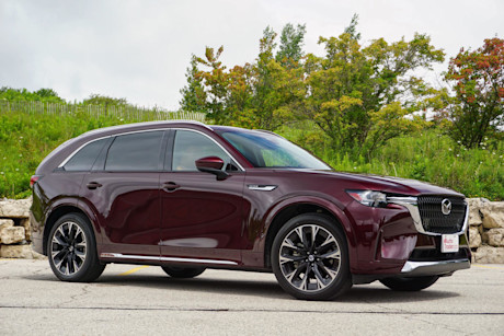 Editorial 2024 mazda cx 90 signature 231003 02 di