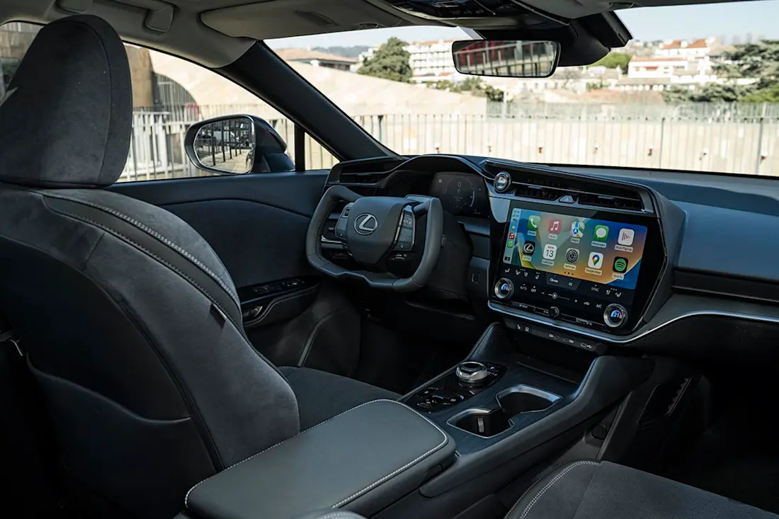 Lexus RZ 450e (2023) interieur Lexus RZ 450e (2023) interieur