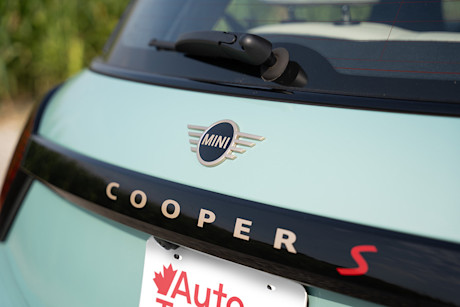 Editorial 2025 mini cooper s 3 door td jw 240903 6