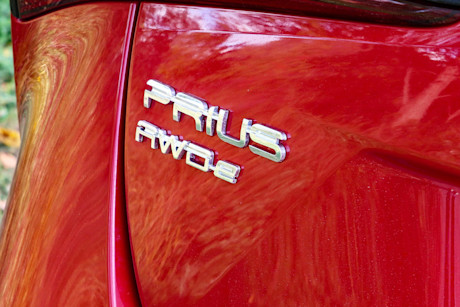 Editorial 2021 toyota prius technology advanced awd e 13 jm