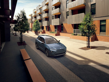 Editorial 2025 toyota crown signia 001 scaled