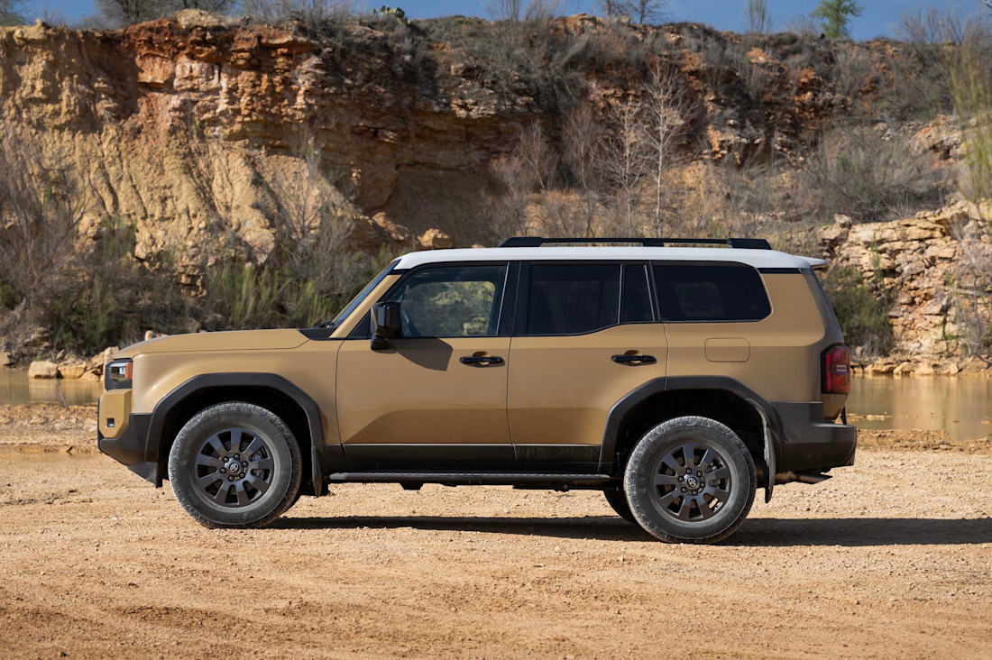 Editorial 2024 toyota land cruiser traildust 03 toyota