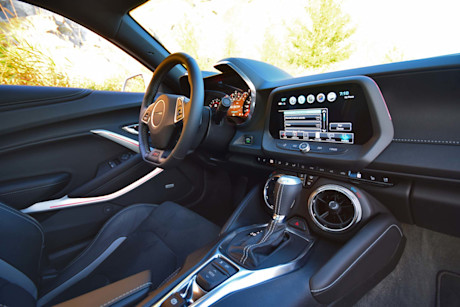 Editorial 2018 chevrolet camaro ss 32 jp