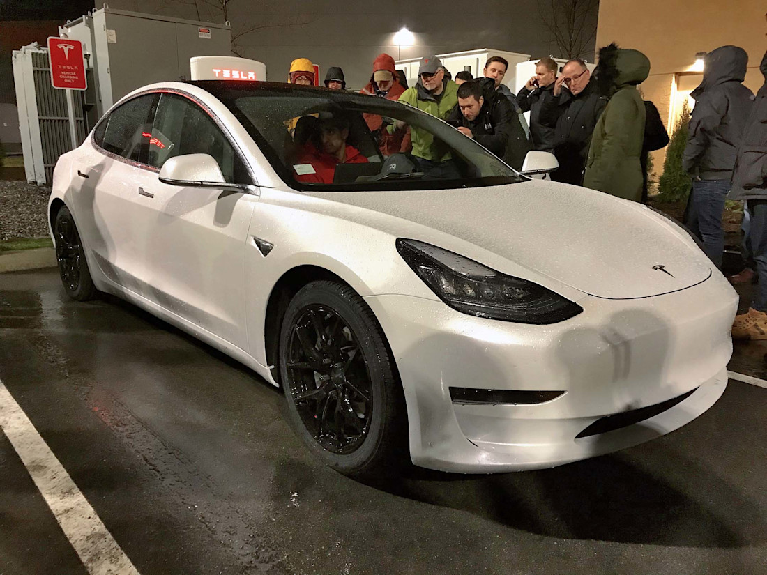 Editorial tesla model 3 north america tour 01 ss