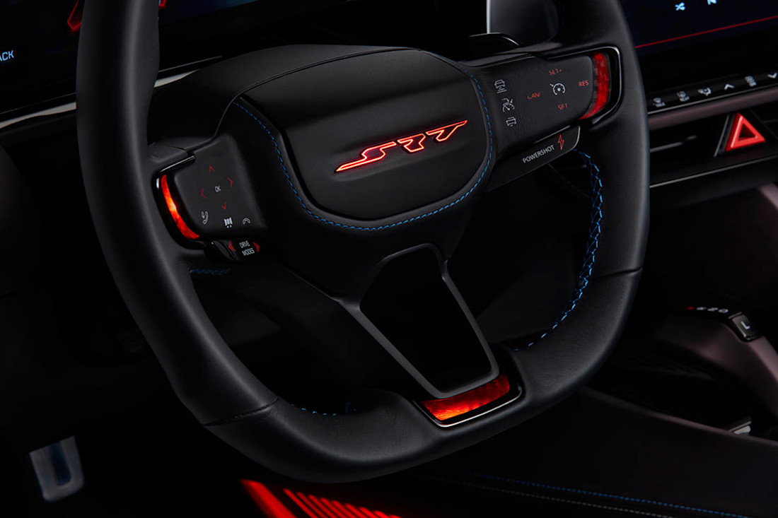 Nuevo Dodge Charger eléctrico concept 2022 (32).jpg