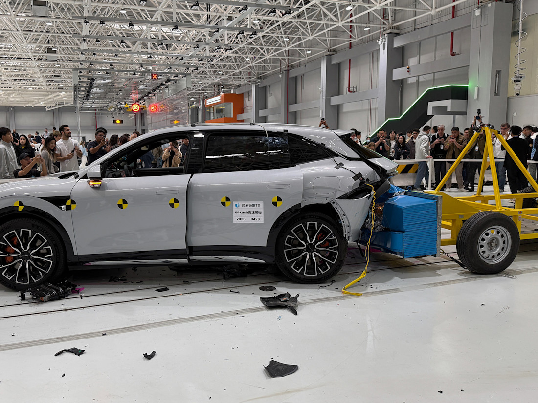 How Geely is Making Cars Safe for Canada - NF - CT - 260514 - 11.jpg