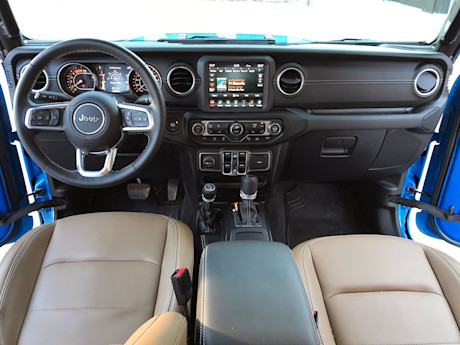 Editorial 2021 jeep gladiator overland 22 lw