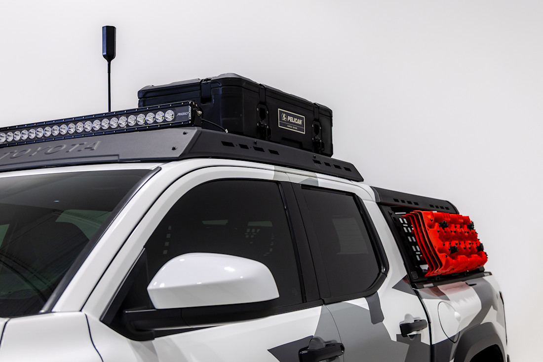 2026 Toyota 4Runner Snowrunner Concept - NF - DI - 261027 - 17.jpg