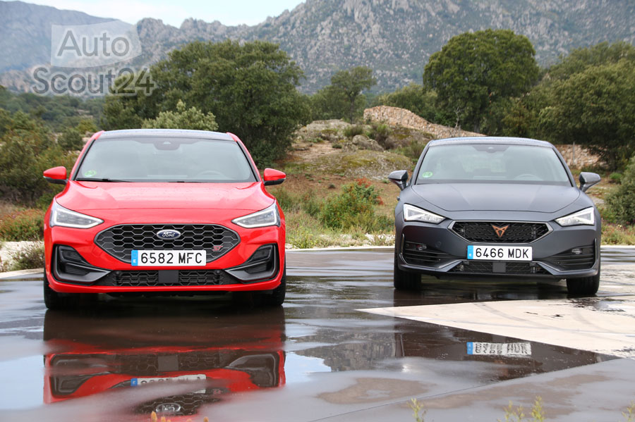 Ford Focus ST vs CUPRA LEon (9).JPG