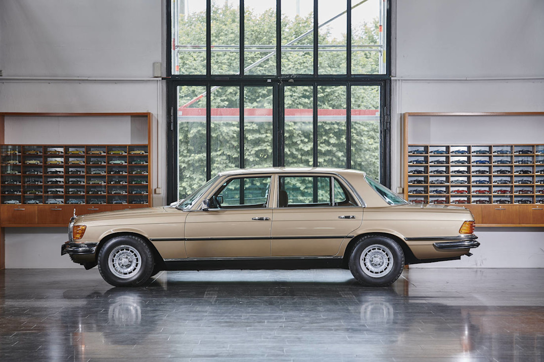 Mercedes-w123 (6).jpg