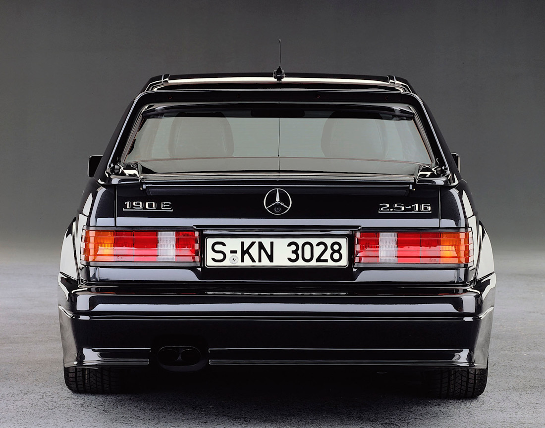 D90F180.jpg