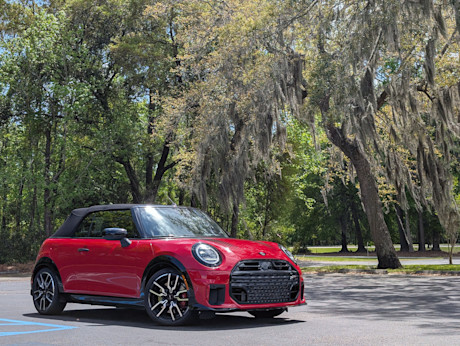 Editorial 2025 mini cooper jcw convertible fd sbe 250410 15