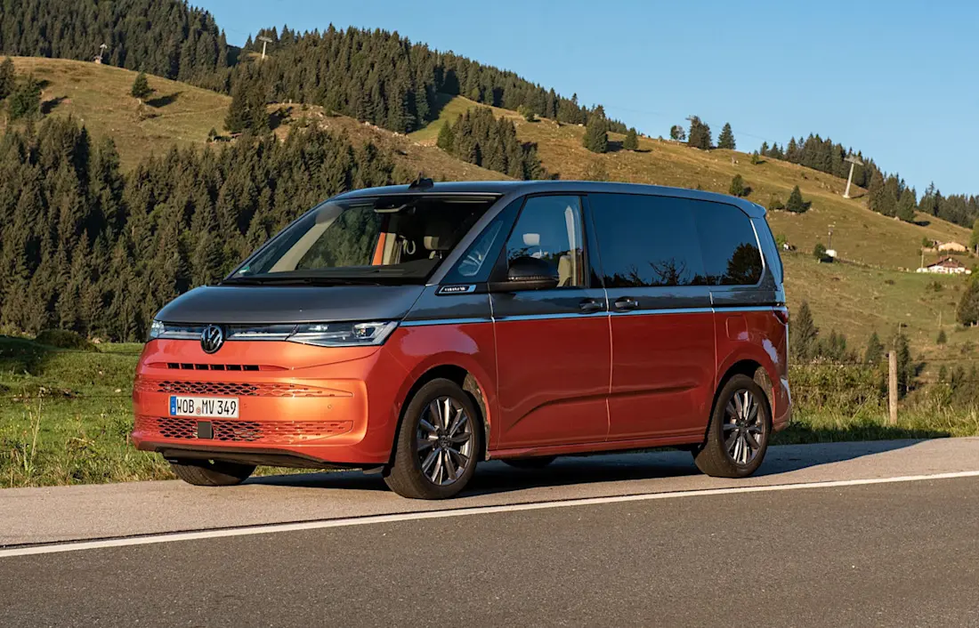 vw-multivan-t7-front vw-multivan-t7-front