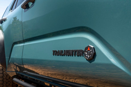Editorial 2025 toyota 4runner trailhunter 240409 09 toyota