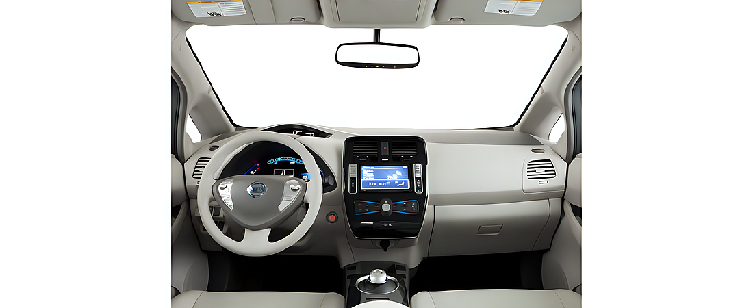 Nissan LEAF 2012 7