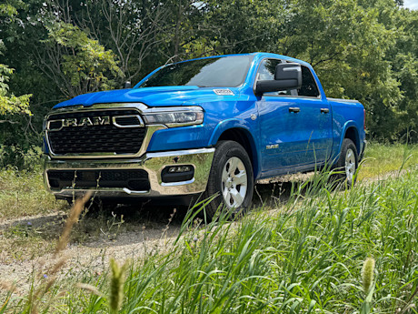 Editorial 2026 ram 1500 v8 fd mg 250902 53