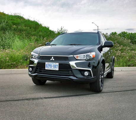 Editorial 2017 mitsubishi rvr black edition 01 sg