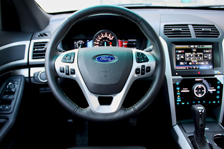 Editorial 2013 ford explorer sport   04 7508
