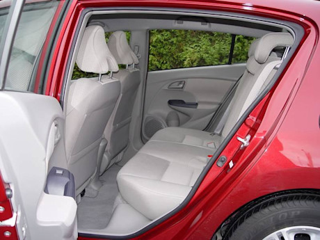 Editorial 2010 honda insight gw 013 6092