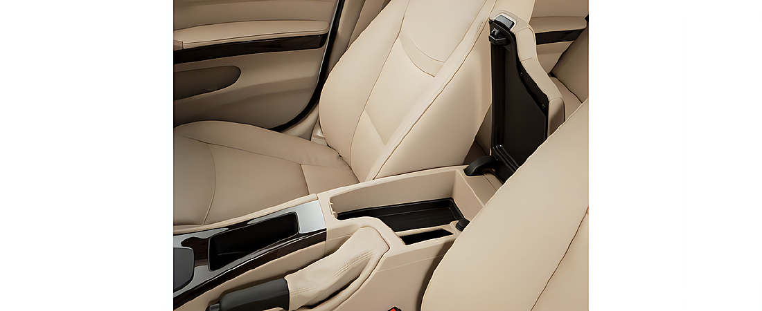 BMW 3 Series 2010 16