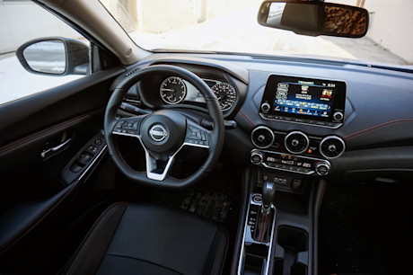 Editorial 2024 nissan sentra sr td 240320 26 jl