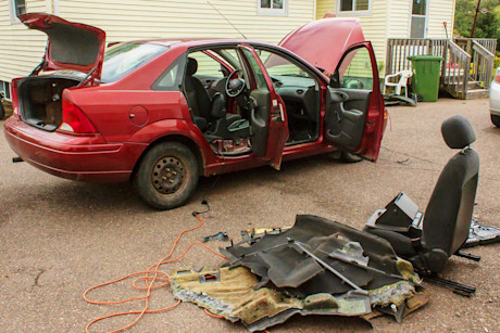 Editorial 04 ms 2000 ford focus destruction derby