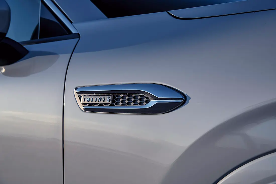 2022 mazda cx-60 barcelona rw det 6