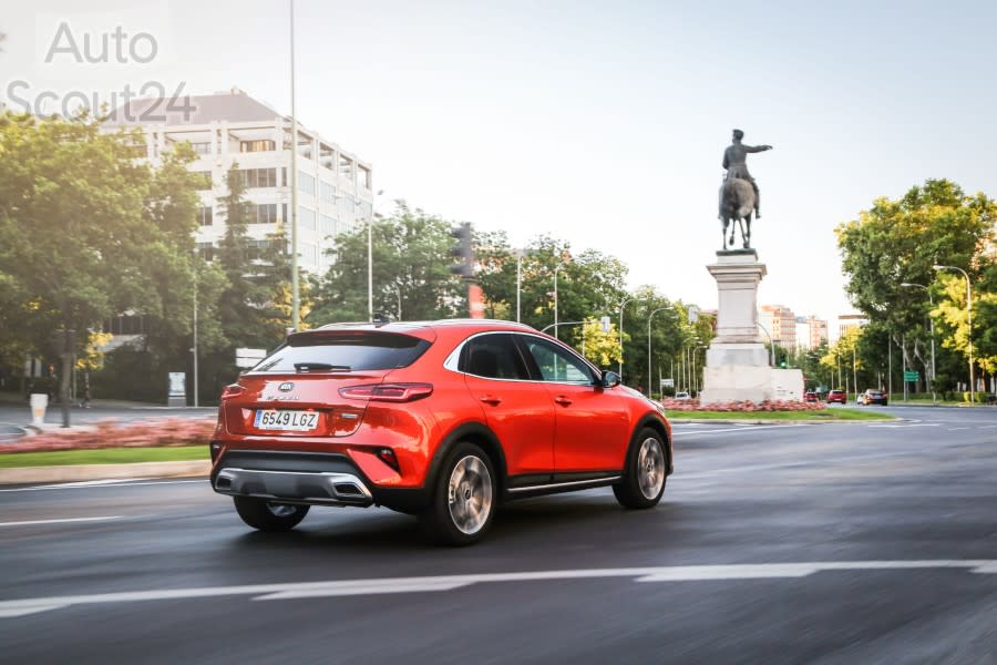 KIA - NUEVO XCEED PHEV - CALIDAD MEDIA_014 (1).jpg