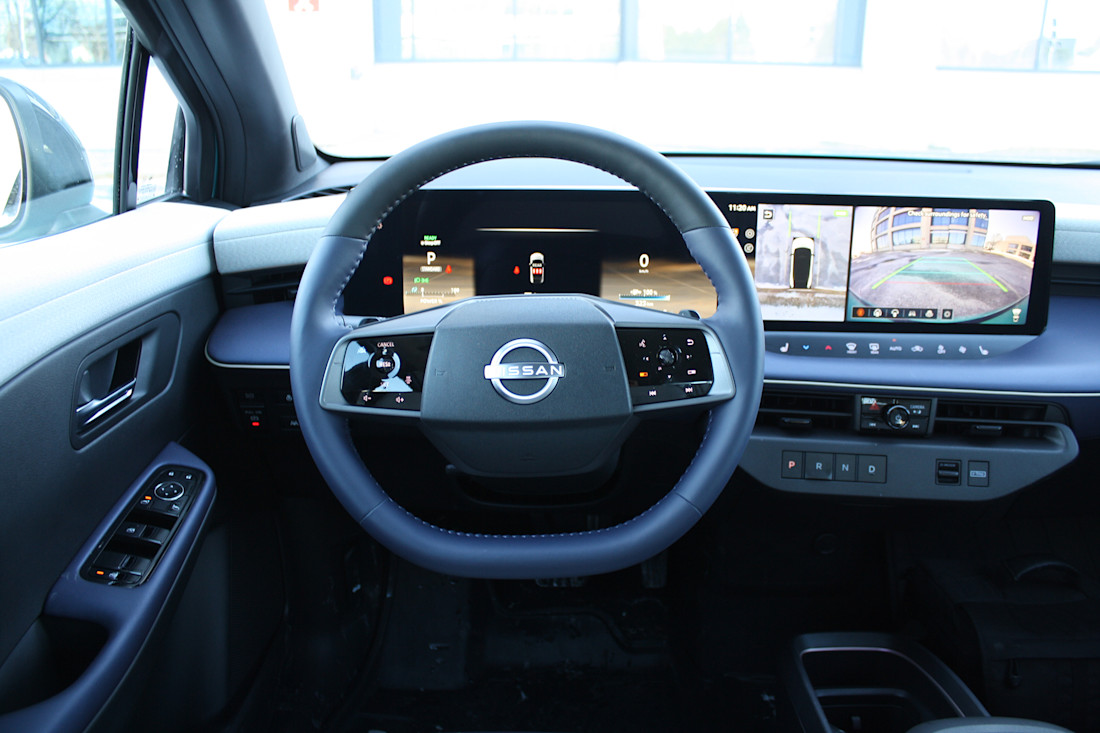 2026 Nissan LEAF - TD - DB - 260408 - 24.jpg