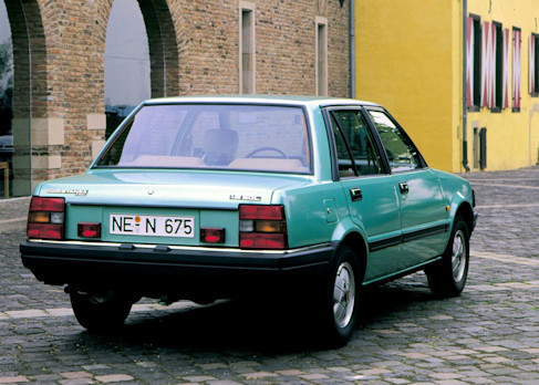 Nissan Stanza