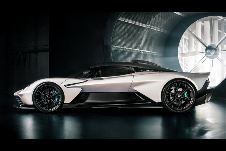 Aston-Martin-Valhalla-2.jpg