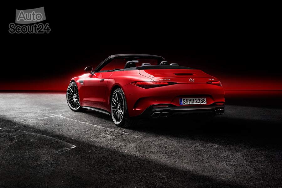 2022-Mercedes-AMG-SL-92.jpg