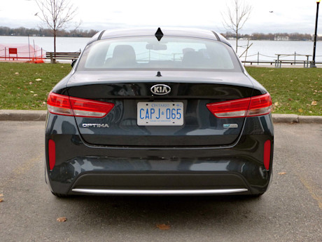 Editorial 2017 kia optima hybrid lx 06 jb